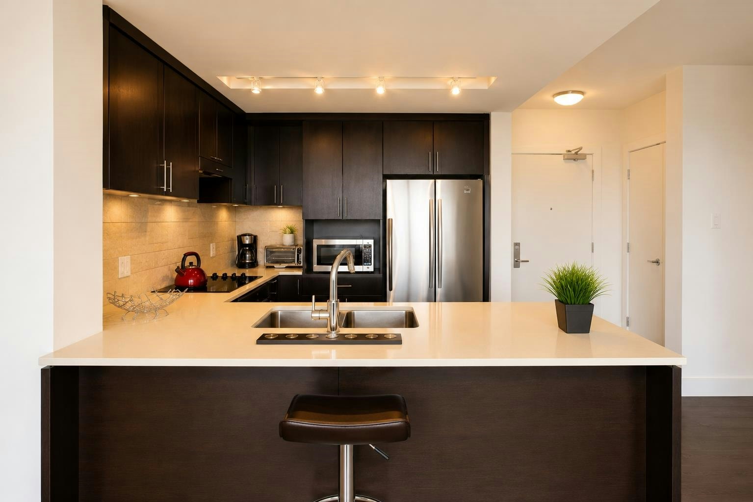 505-158 W 13 Street, North Vancouver, BC, V7M 0A7 - 10