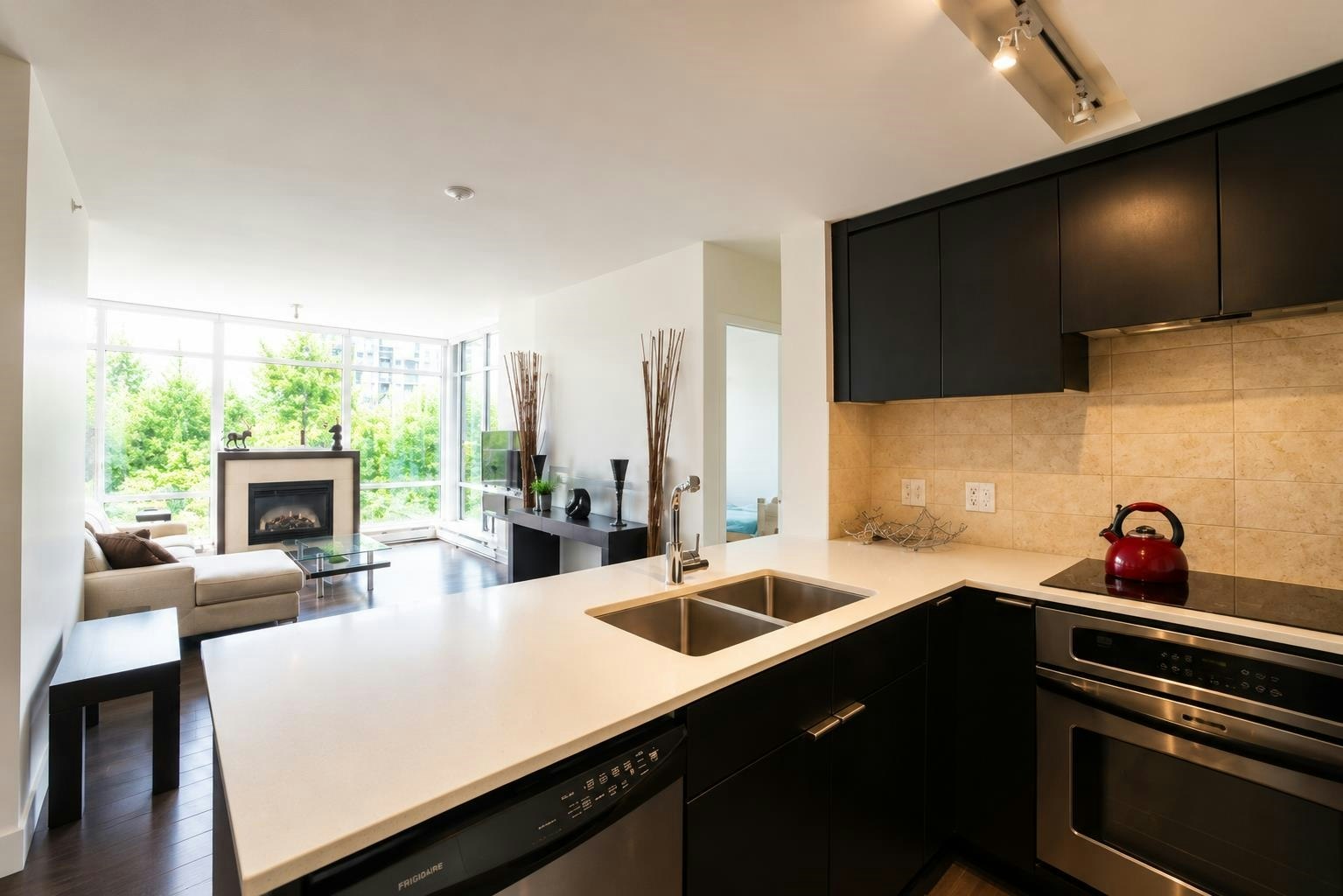 505-158 W 13 Street, North Vancouver, BC, V7M 0A7 - 9