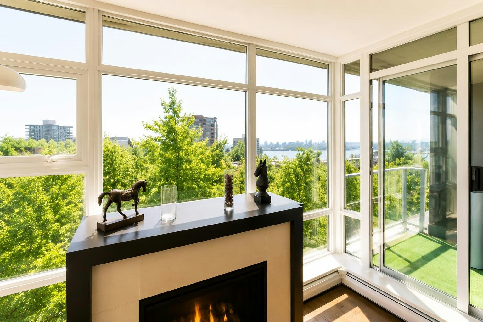 505-158 W 13 Street, North Vancouver, BC, V7M 0A7 - 4