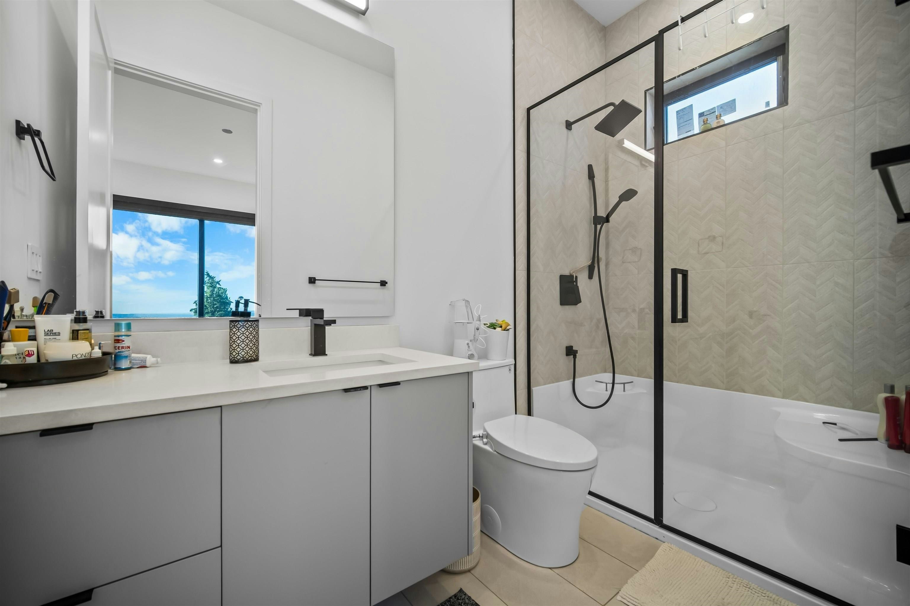 8102 Wiltshire Place, Delta, BC, V4C 6T2 - 23