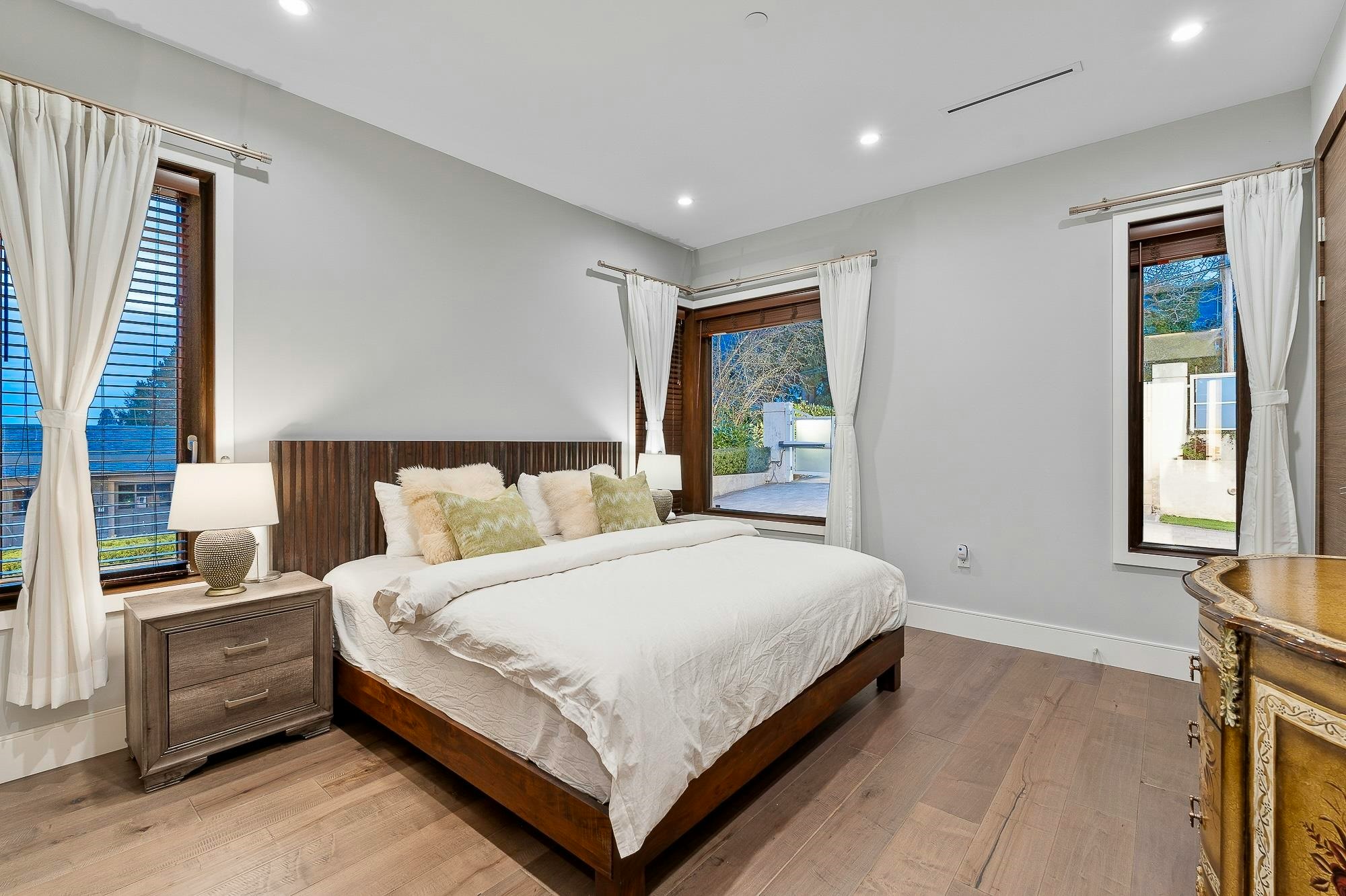 2052 Inglewood Avenue, West Vancouver, BC, V7V 1Z4 - 15