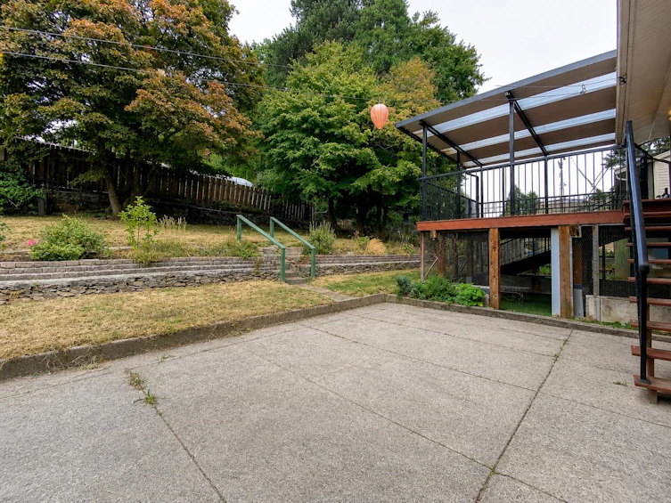 31975 Raven Avenue, Mission, BC, V2V 1B8 - 32