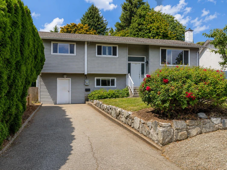 31975 Raven Avenue, Mission, BC, V2V 1B8 - 2