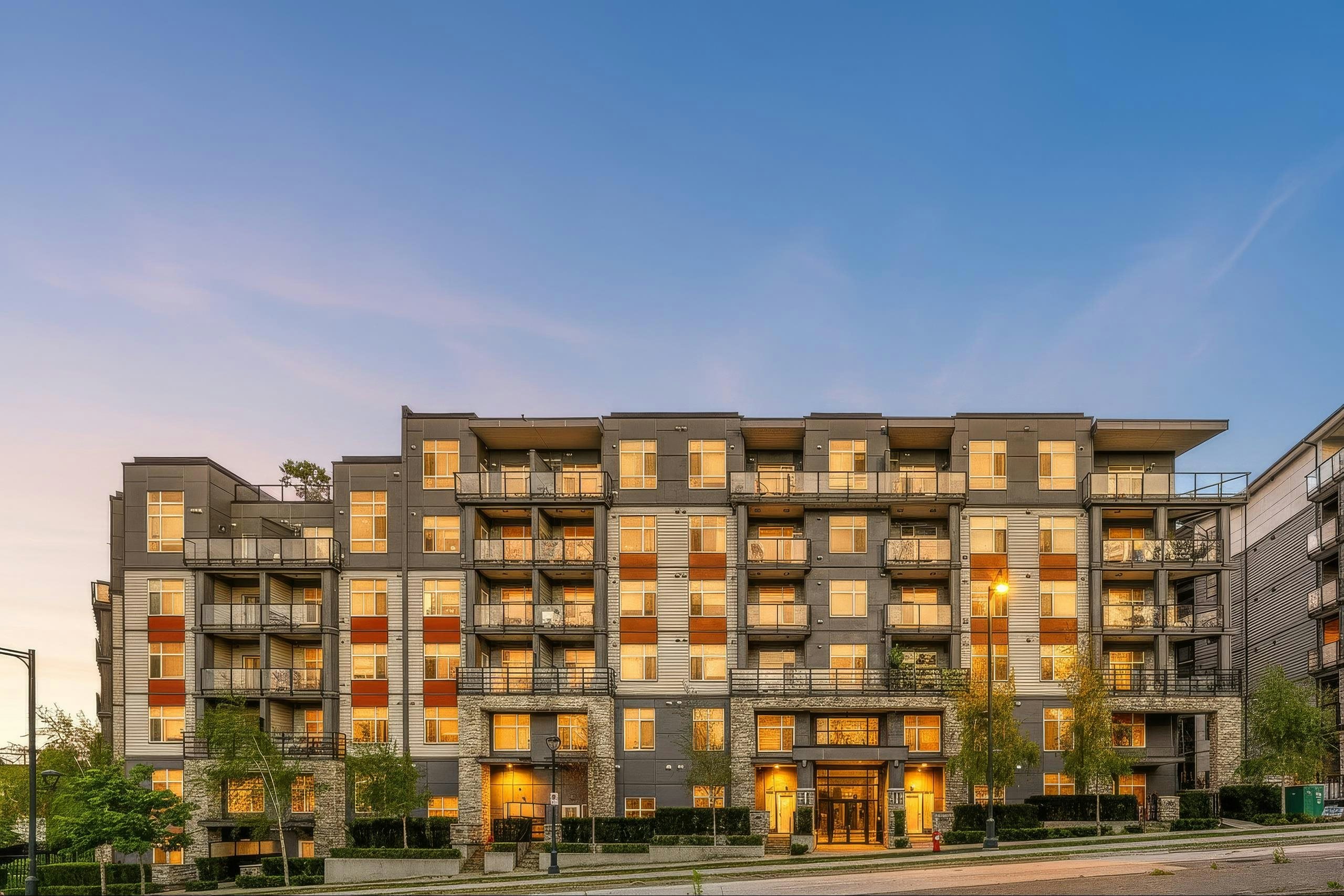 608-11077 Ravine Road, Surrey, BC, V3T 5S2