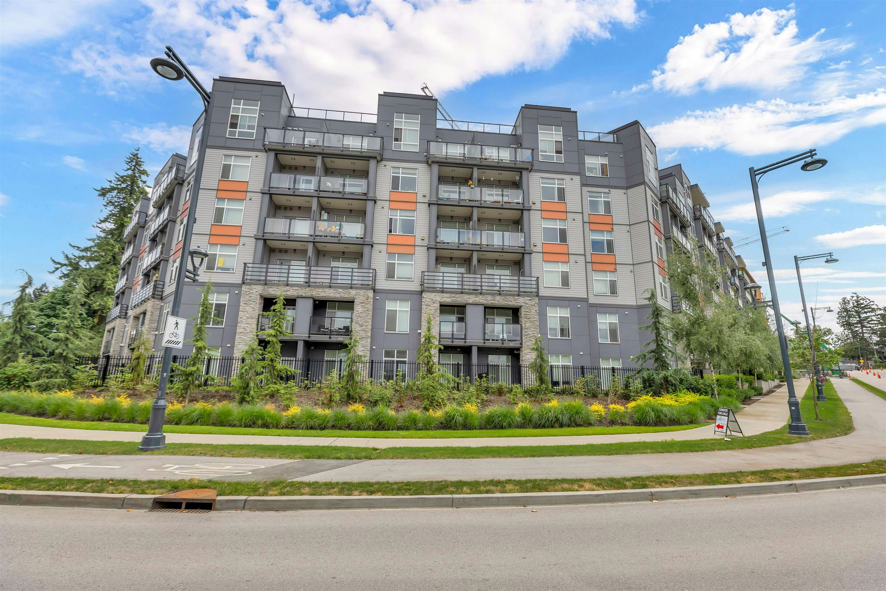 608-11077 Ravine Road, Surrey, BC, V3T 5S2