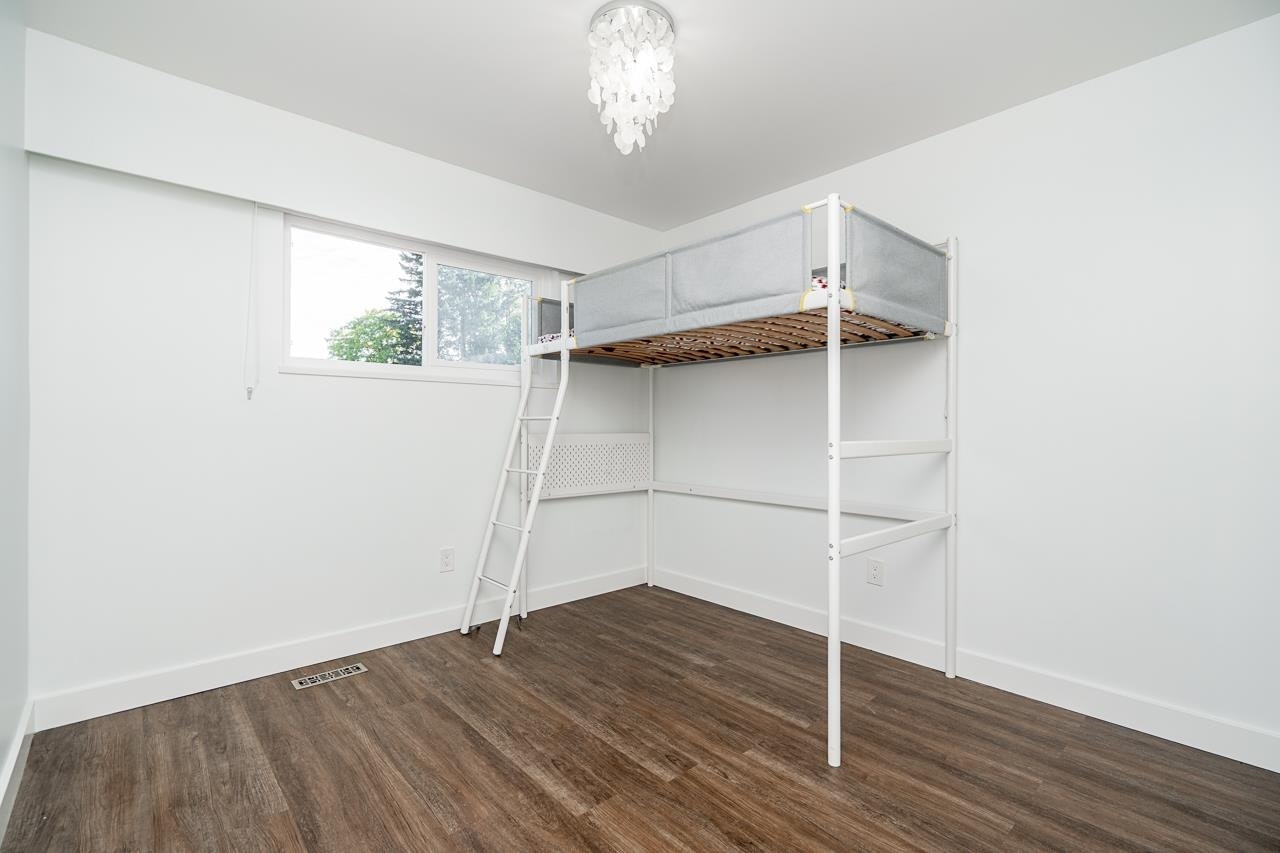 18864 119b Avenue, Pitt Meadows, BC, V3Y 1W7 - 20