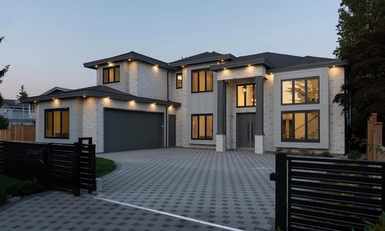 10360 Cornerbrook Crescent