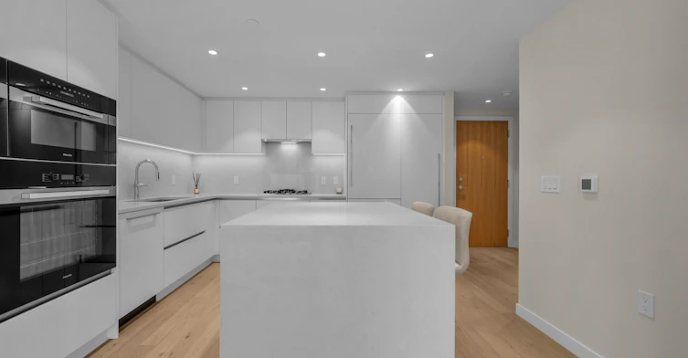 11XX-485 W 42nd, Vancouver, BC, V5Y 0R6 - 4