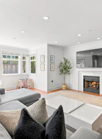 2460 Sasamat Street