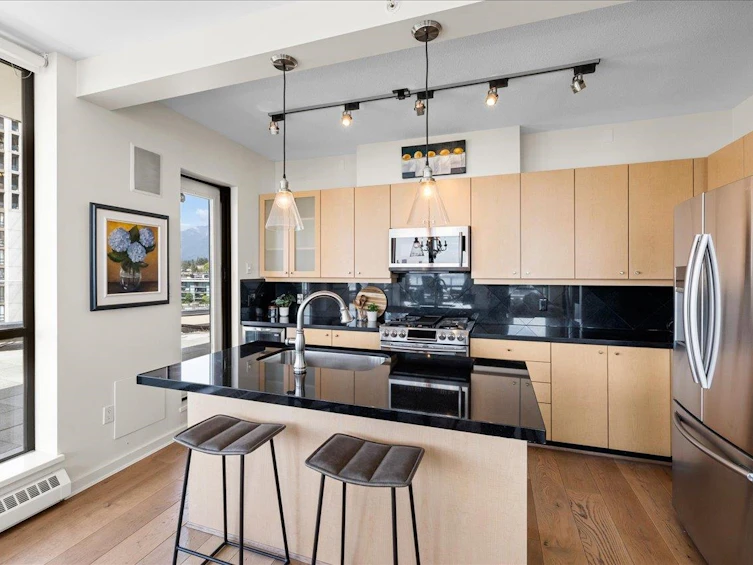 PH2-124 W 1st Street, North Vancouver, BC, V7M 3N3 - 8