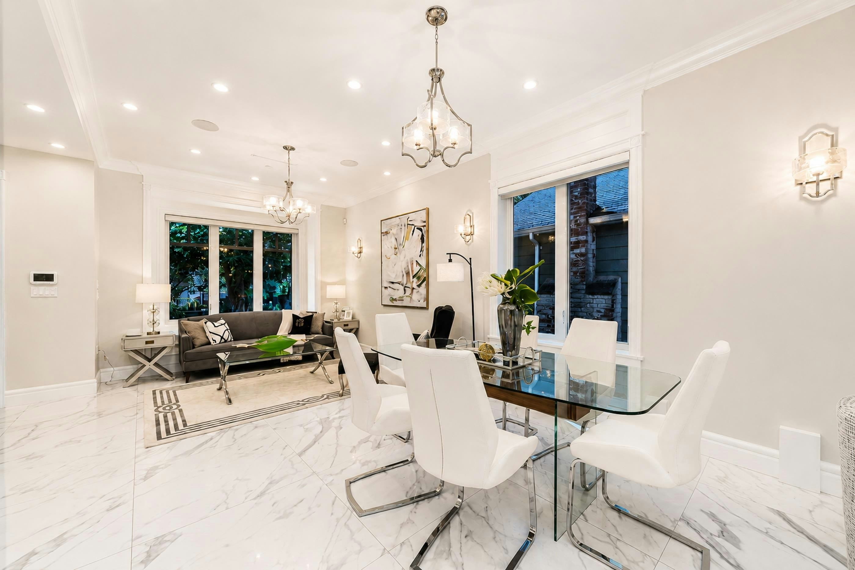 4627 W 15th Avenue, Vancouver, BC, V6R 3B5 - 4