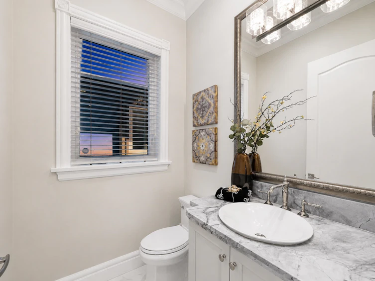 4627 W 15th Avenue, Vancouver, BC, V6R 3B5 - 11
