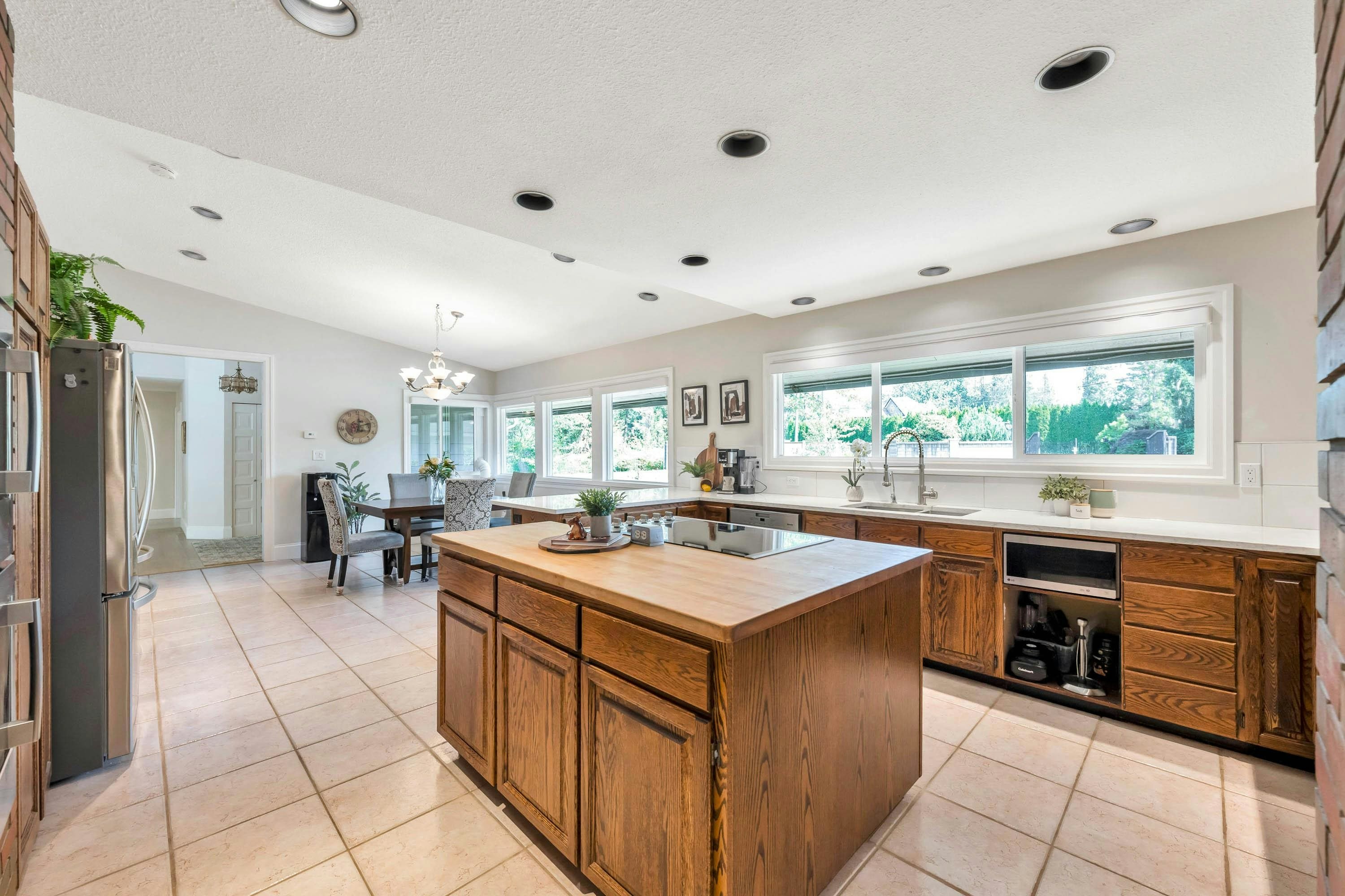 1233 231 Street, Langley, BC, V2Z 2X1 - 10