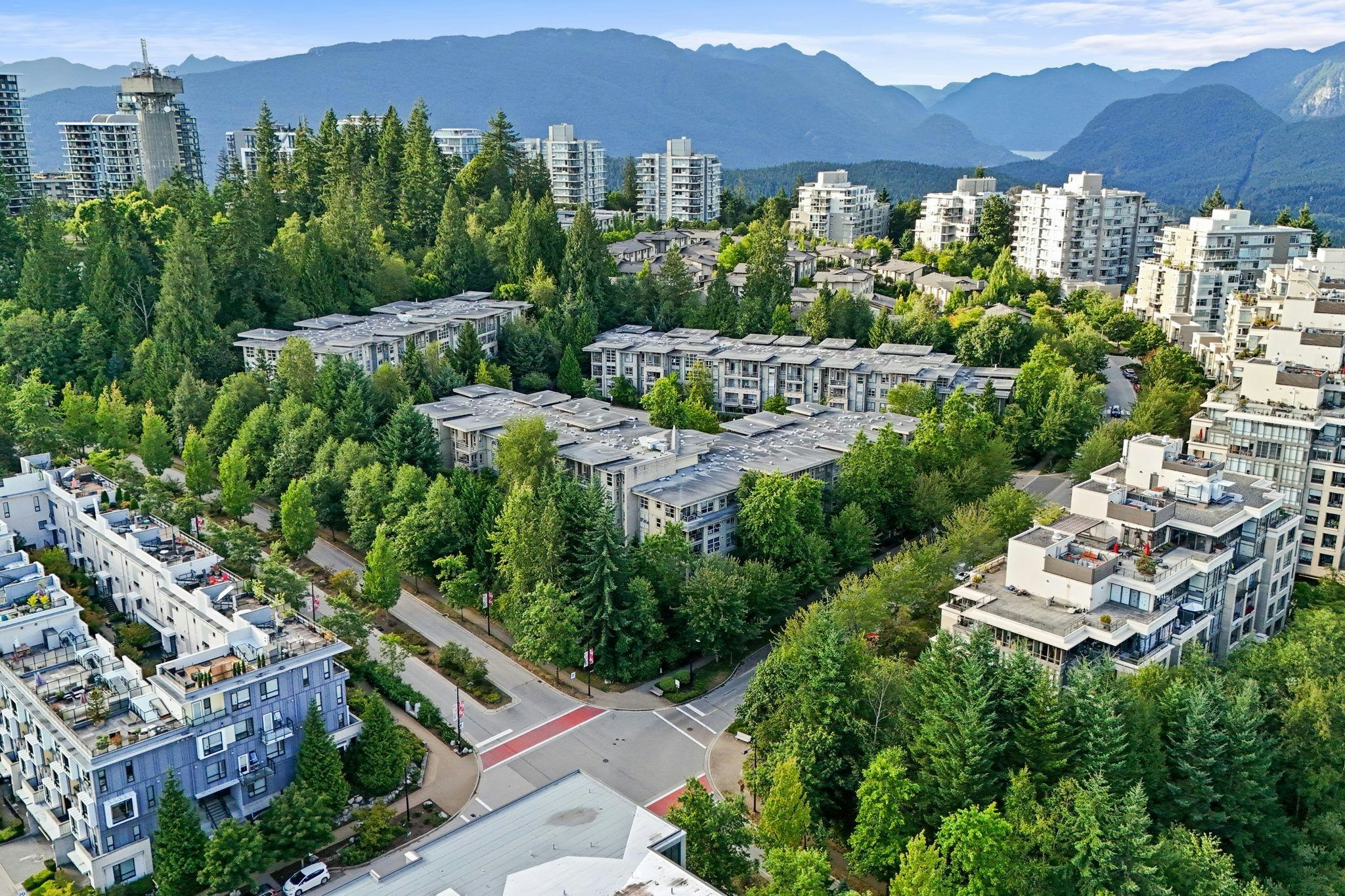 214-9339 University Crescent, Burnaby, BC, V3E 3N2 - 2