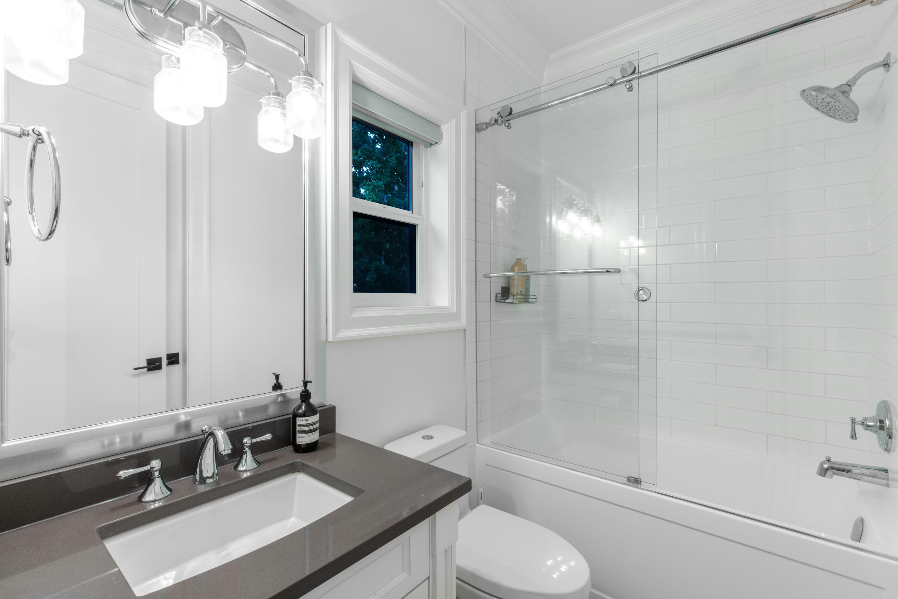 16738 Mcnair Drive, Surrey, BC, V3Z 0P9 - 27