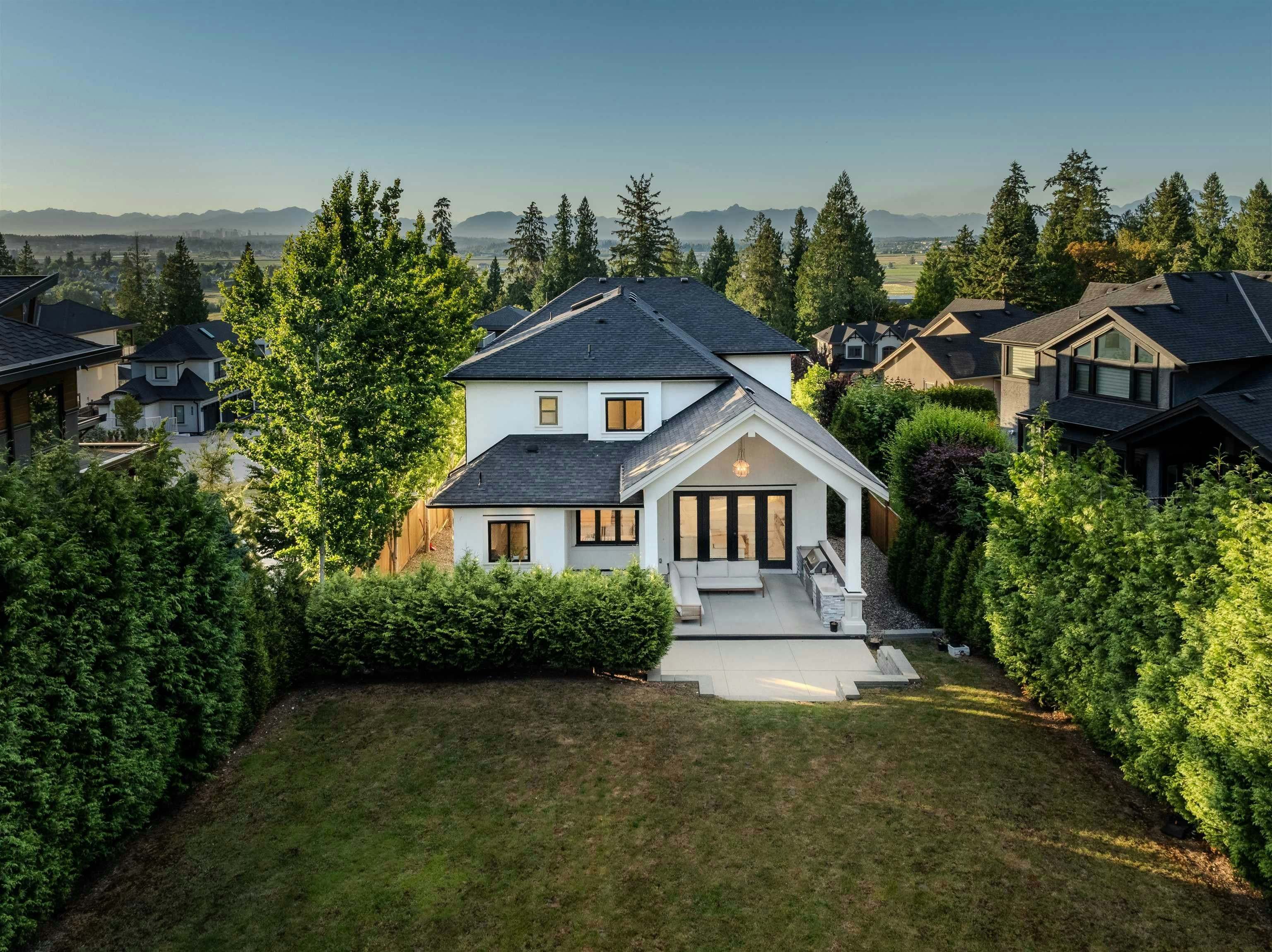 16738 Mcnair Drive, Surrey, BC, V3Z 0P9 - 3
