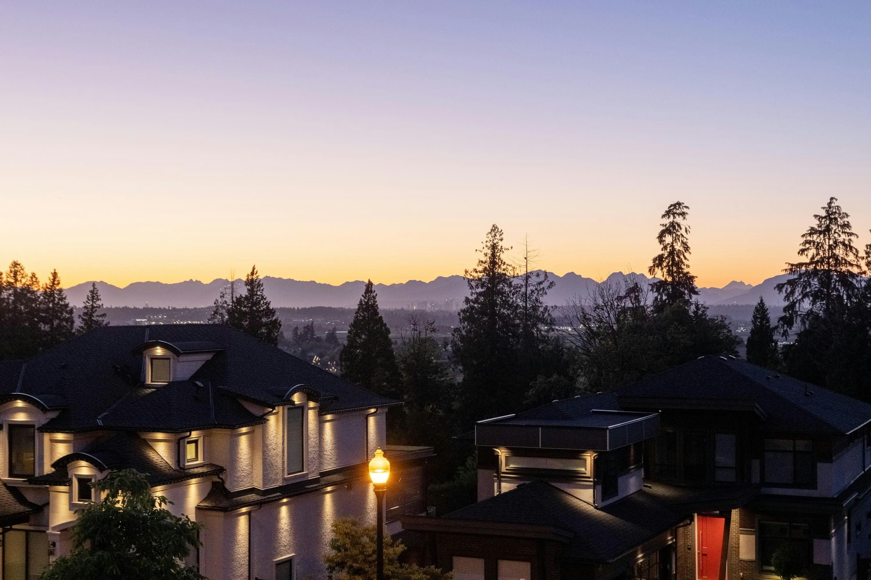 16738 Mcnair Drive, Surrey, BC, V3Z 0P9 - 38
