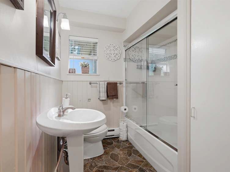 1425 129 Street, Surrey, BC, V4A 3X9 - 21