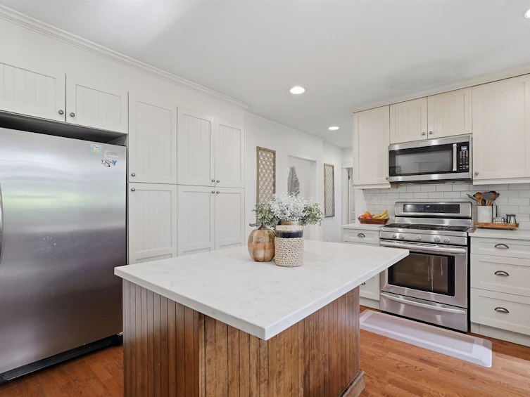 1425 129 Street, Surrey, BC, V4A 3X9 - 7