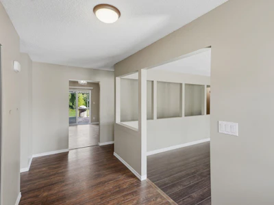 26959 33 Avenue - 4