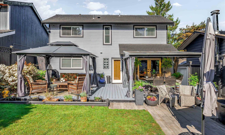 11970 Staples Crescent