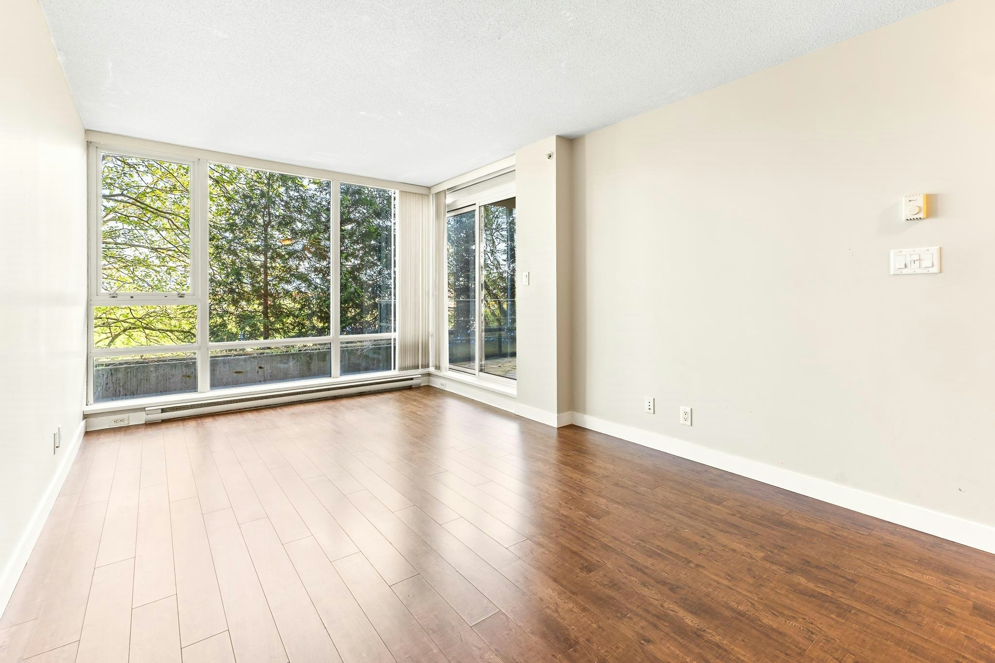 307-9171 Ferndale Road - 4