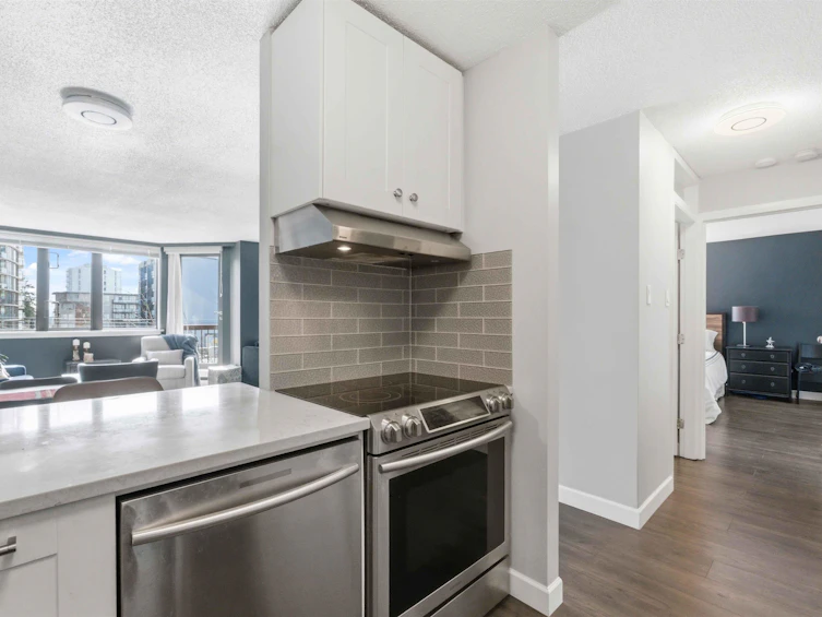 305-1521 George Street, Surrey, BC, V4B 4A4 - 5