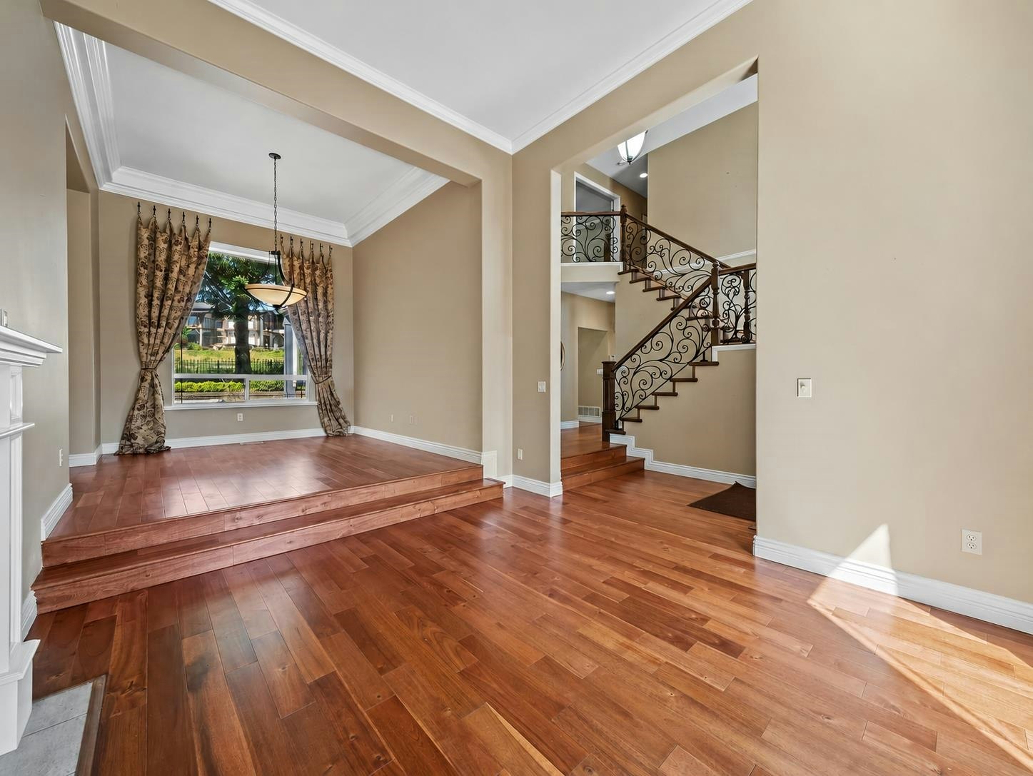1760 Hampton Drive, Coquitlam, BC, V3E 3E1 - 3