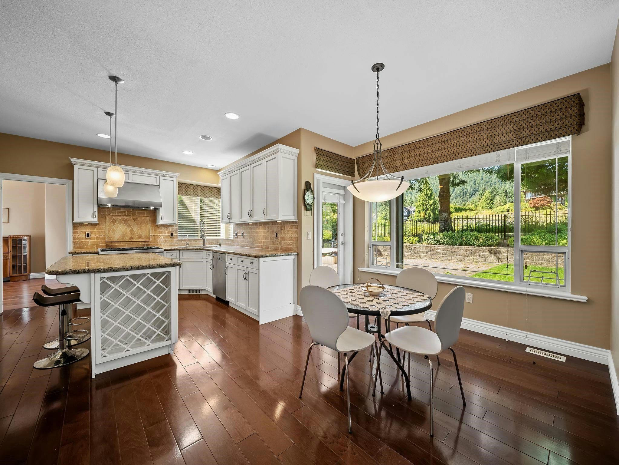 1760 Hampton Drive, Coquitlam, BC, V3E 3E1 - 11
