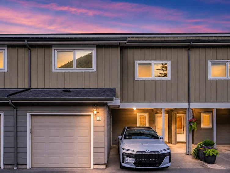 12-39752 Government Road, Squamish, BC, V8B 0B2