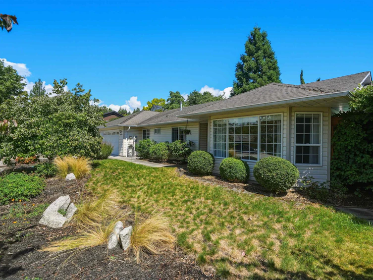 5616 Emerson Road, Sechelt, BC, V0N 3A7