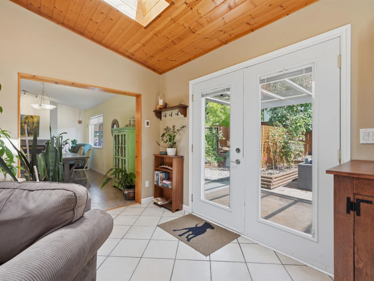 5616 Emerson Road, Sechelt, BC, V0N 3A7 - 26