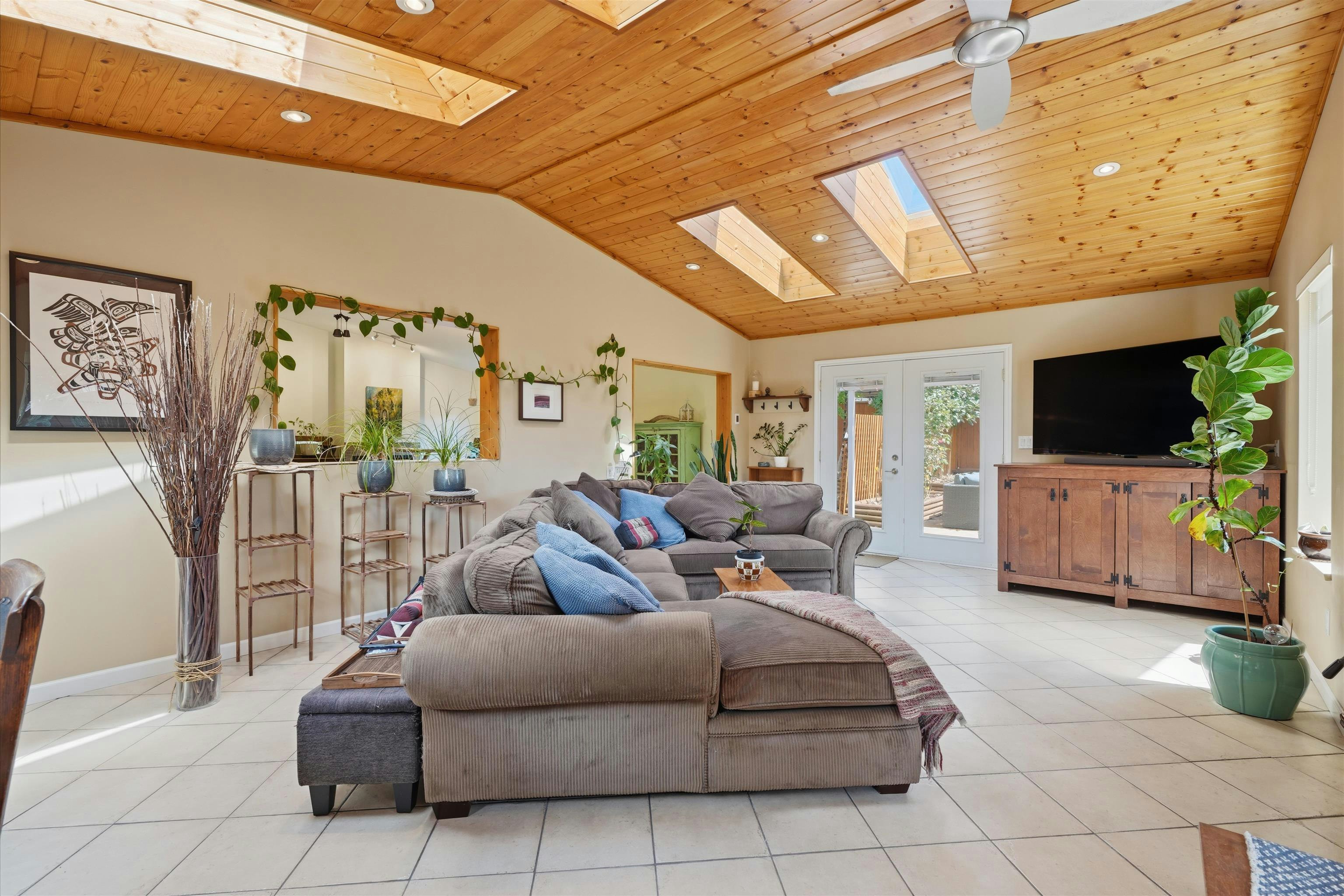 5616 Emerson Road, Sechelt, BC, V0N 3A7 - 24