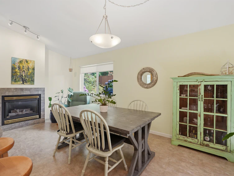 5616 Emerson Road, Sechelt, BC, V0N 3A7 - 17