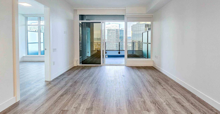 2XXX, 6511 Sussex Avenue, Burnaby, BC, V5H 0K5