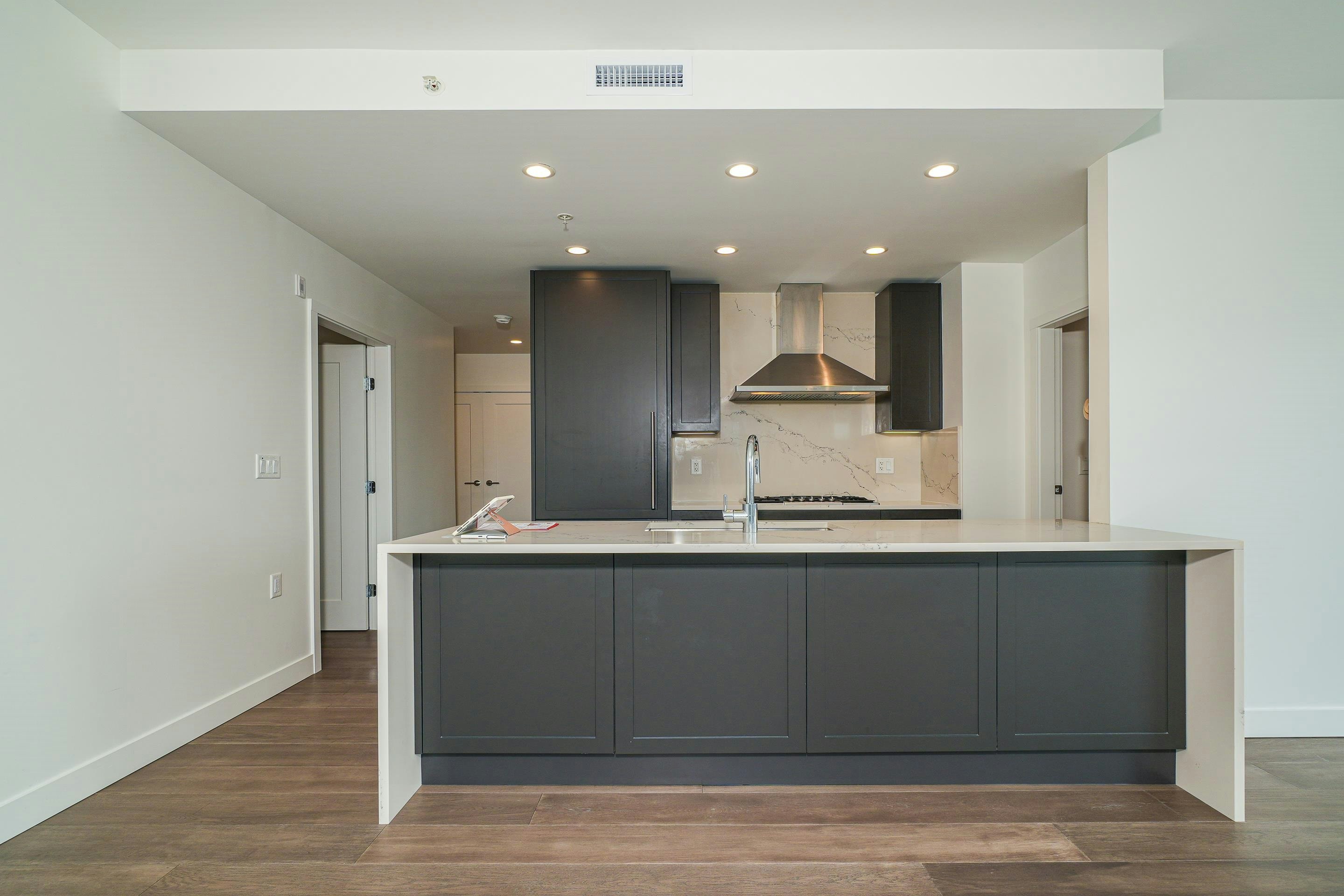 411-5733 Alberta Street, Vancouver, BC, V5Y 0M3 - 9