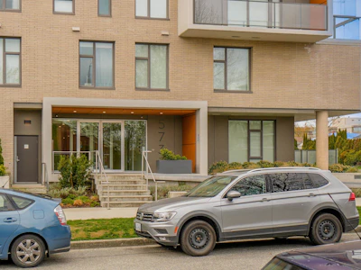 411-5733 Alberta Street - 4