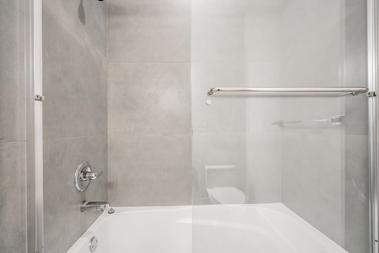 LOWER A-45945 Lewis Avenue, Chilliwack, BC, V2P 3C3 - 6