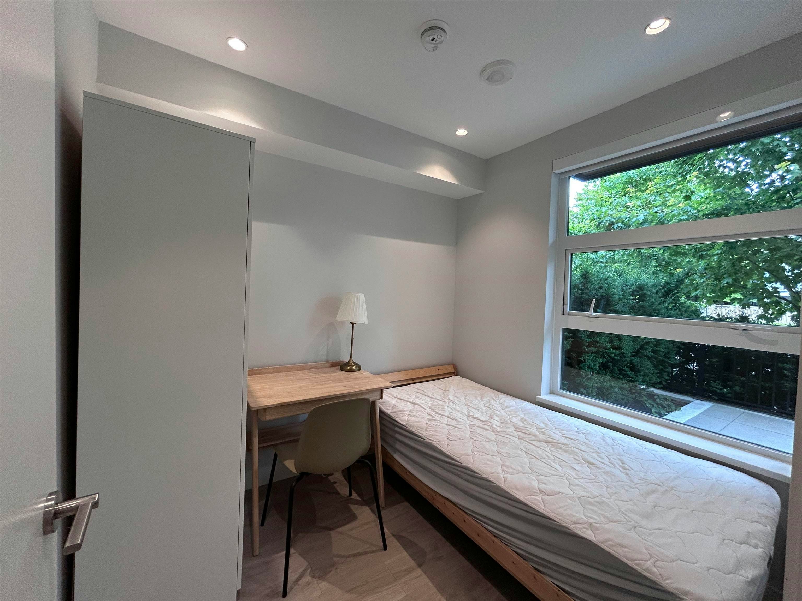 Ensuite at TH11-2728 Acadia Rd Road, Vancouver, BC, V6T 0E5 - 4