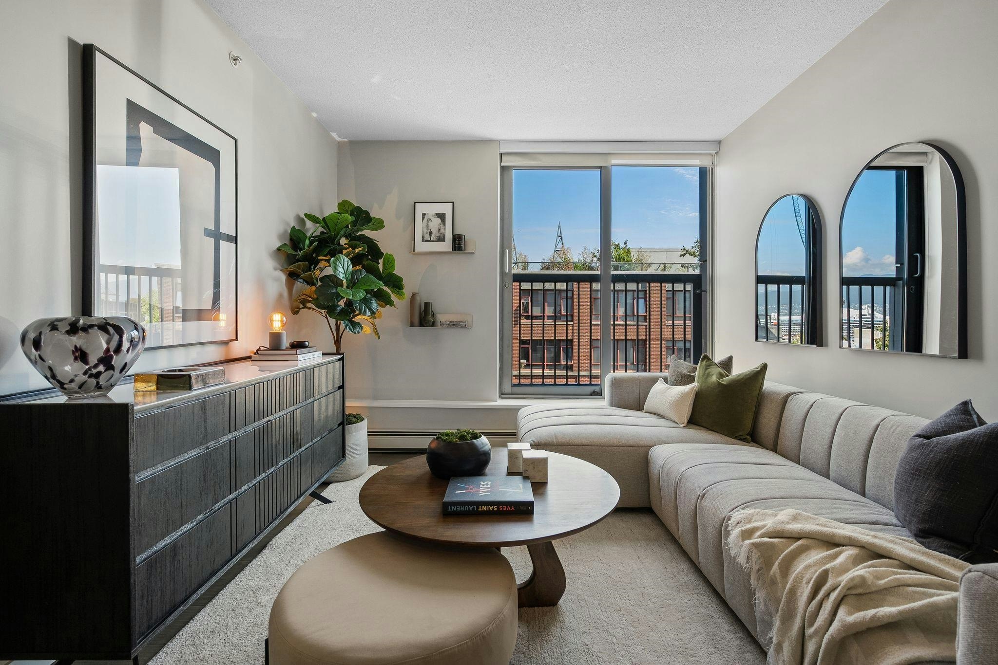 810-66 W Cordova Street - 2