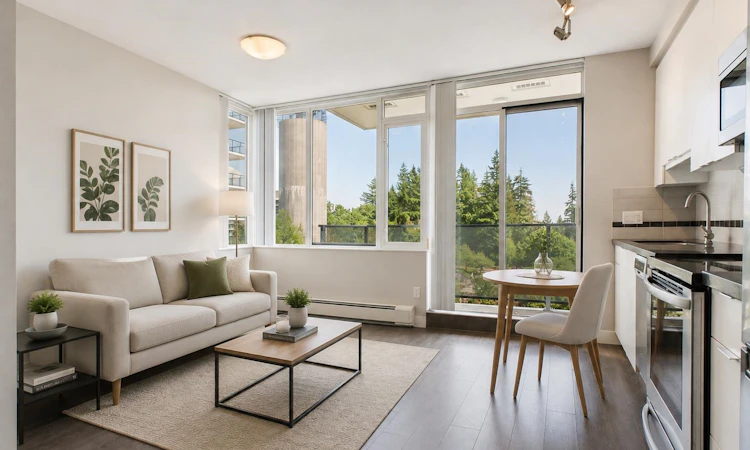 708-9025 Highland Court