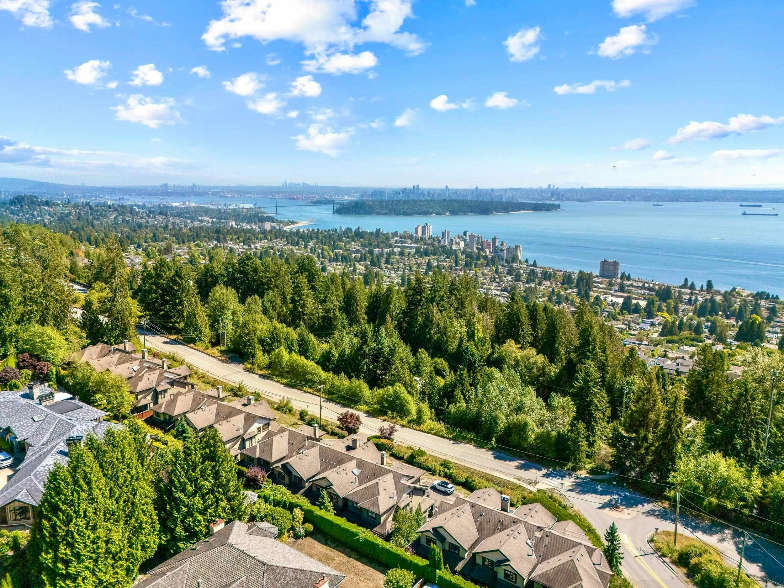13-2555 Skilift Road, West Vancouver, BC, V7S 3K1 - 29