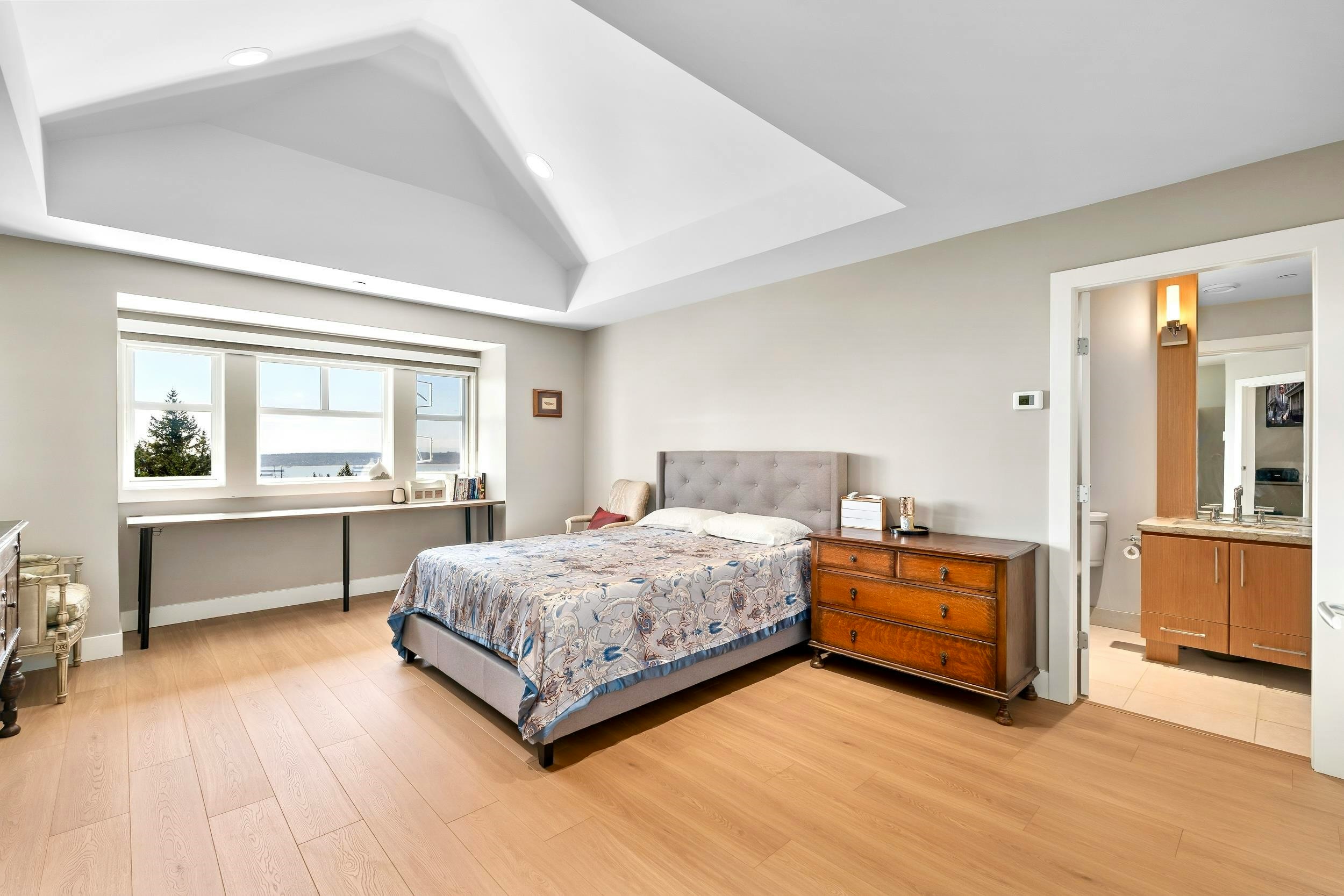 13-2555 Skilift Road, West Vancouver, BC, V7S 3K1 - 13