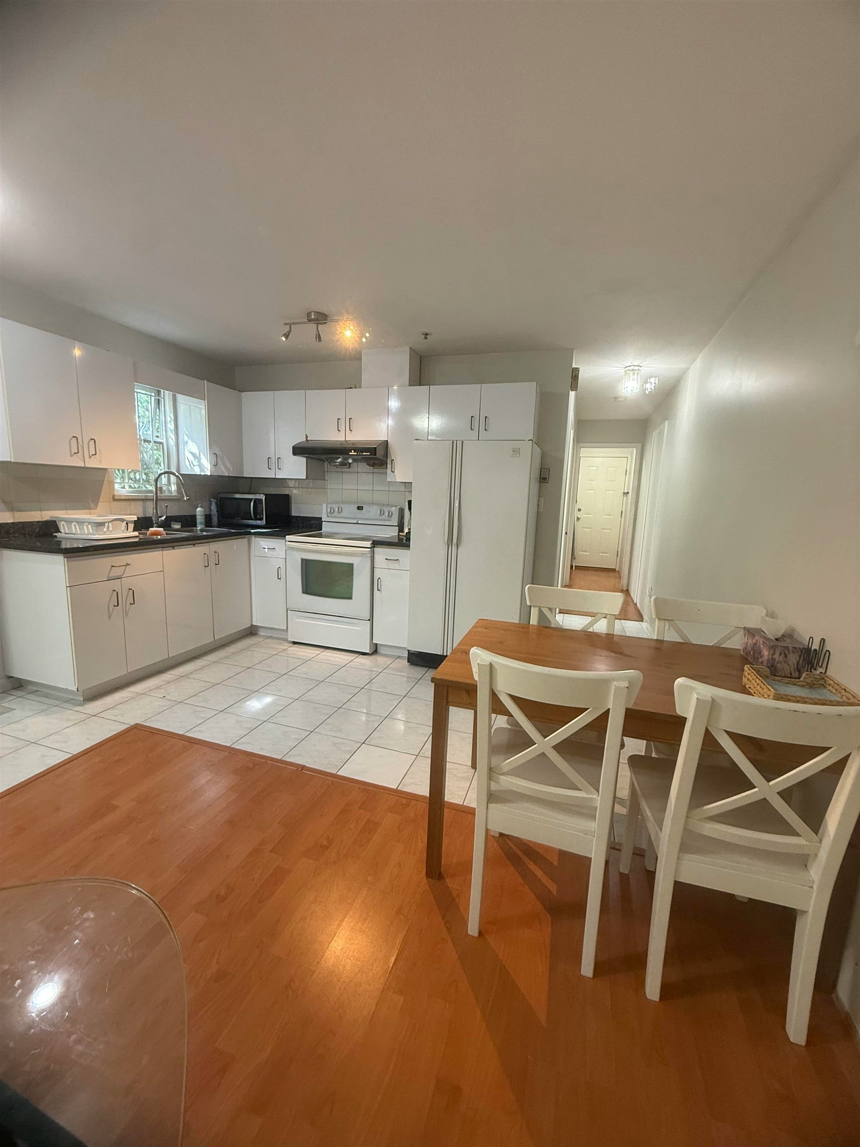 2-623 10th Avenue, Vancouver, BC, V5T 2A6 - 3
