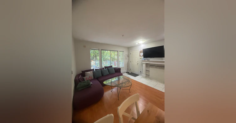 2-623 10th Avenue, Vancouver, BC, V5T 2A6 - 2