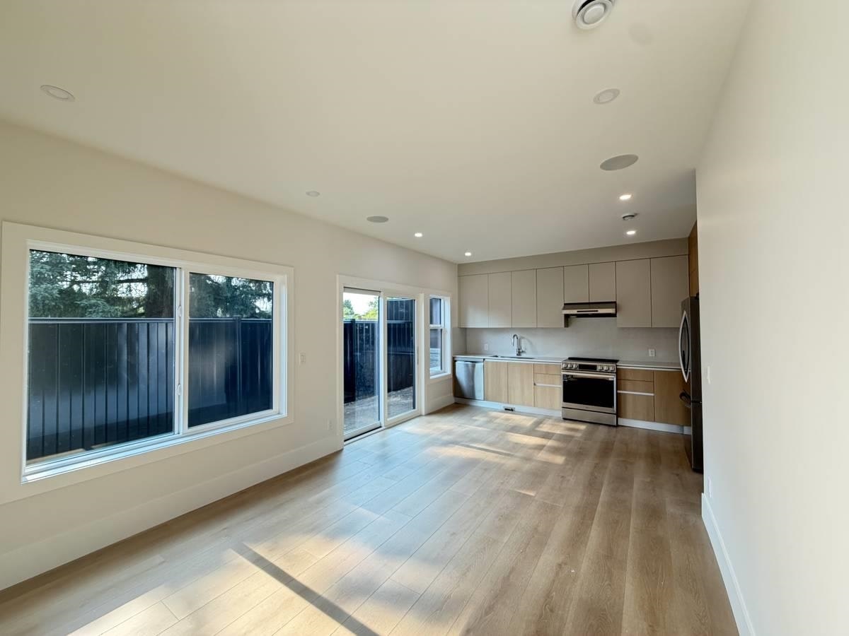 9XX Westmount Drive, Port Moody, BC, V3H 1K8 - 3
