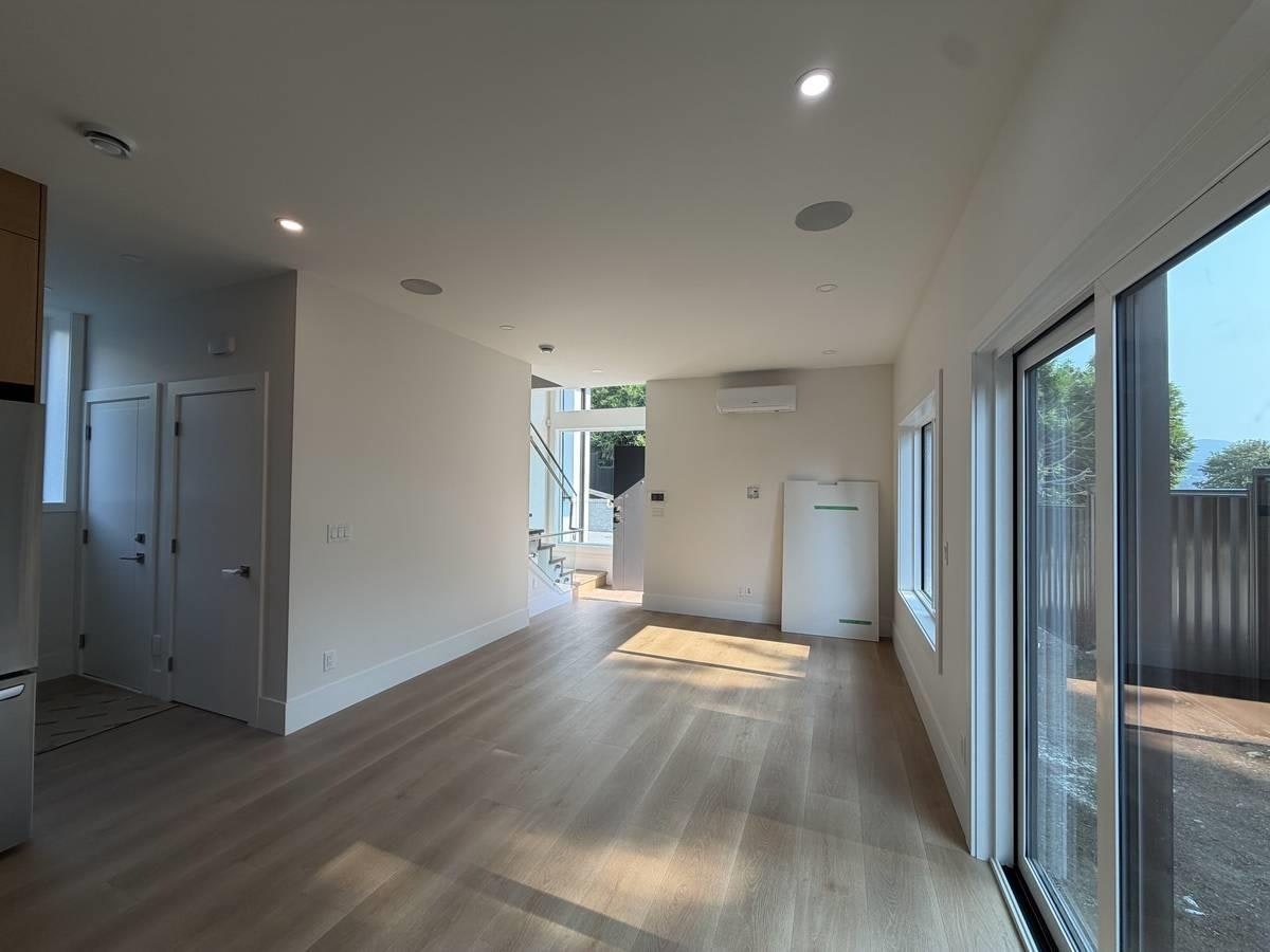 9XX Westmount Drive, Port Moody, BC, V3H 1K8 - 8