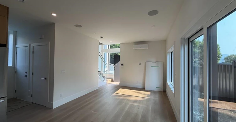 9XX Westmount Drive, Port Moody, BC, V3H 1K8 - 8