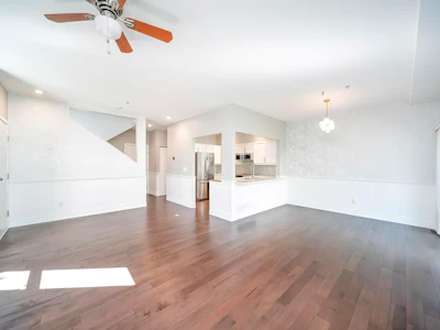24-8568 209 Street - 4