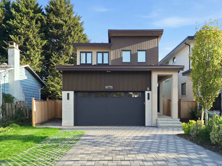 11772 92 Avenue, Delta, BC, V4C 3L4